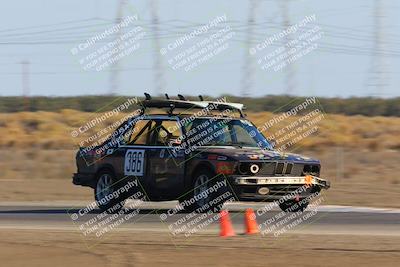 media/Oct-02-2022-24 Hours of Lemons (Sun) [[cb81b089e1]]/915am (I-5)/